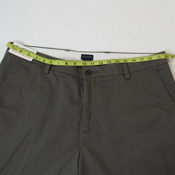 Dockers Men's Straight Fit Comfort Flat-Front Chino Pant Size 38X34 - Picture 11 of 15